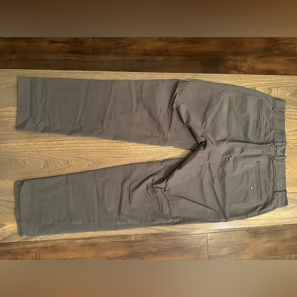 Nike Golf Pants - Modern Fit - Dri-fit - Size 30W 30L - Grey - Picture 2 of 4